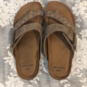 Earth Origins Tan Nubuck Onida Sandals Hook & Loop Closure NIB Sz 9 US, 40.5 EUR